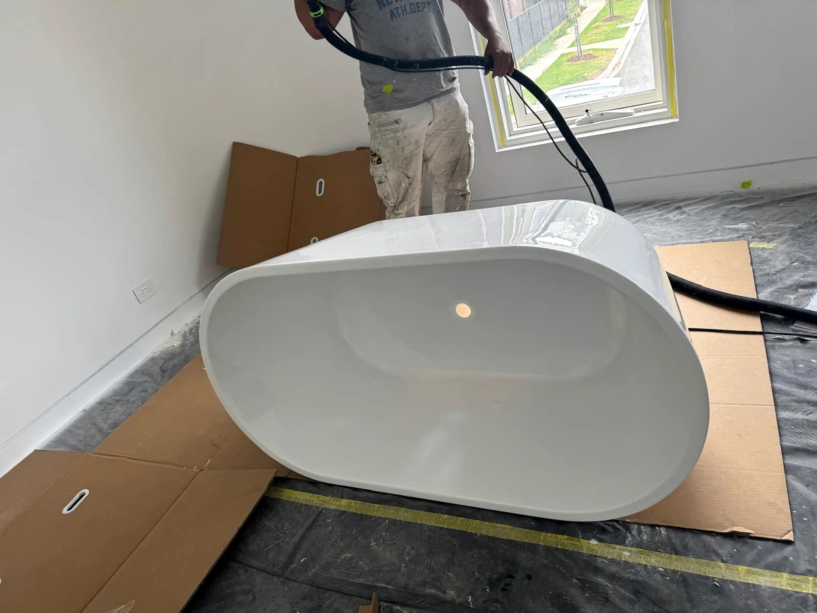 Bathtub Preparation by Vila Finishes